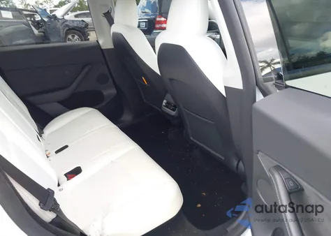 2023 Tesla Model Y Awd/Long Range Dual Motor All-Wheel Drive from USA, damaged, VIN 7SAYGDEE0PF863048